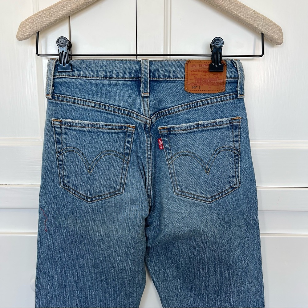 Levi’s 501 Skinny - Picture 5 of 9